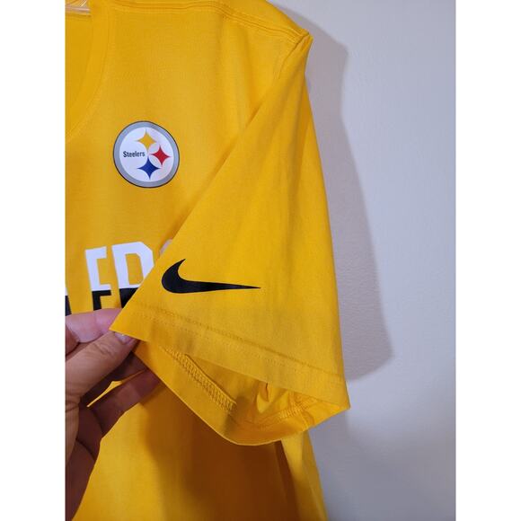 Nike Men Dri Fit Active NFL T-Shirt Steelers Graphic Print Pullover Yellow Large - Picture 5 of 7